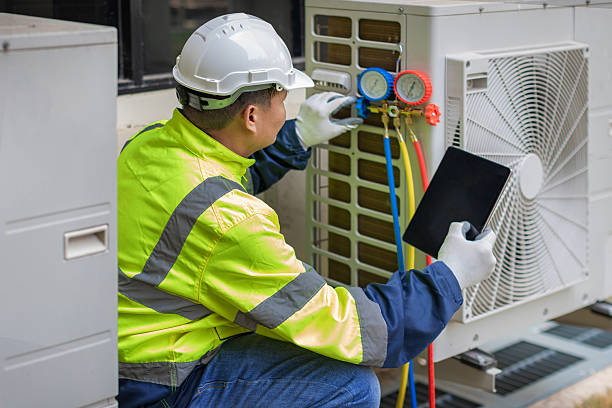 Professional Hvac Maintenance technician working in Round Mountain, TX